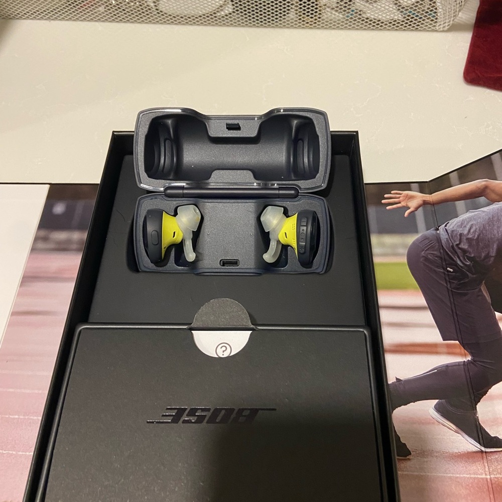 Bose Sport Earbuds in Black and Lime